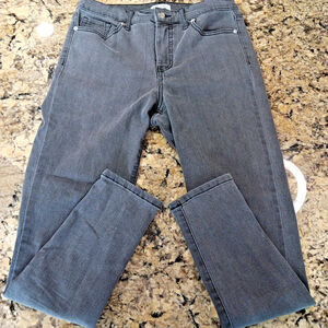 Size 6 X 27 Jessica Simpson Ankle Jeans High Rise Stretch Womens Gray Pants
